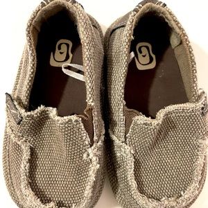 Canvas slip on shoes for toddler